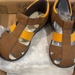 UGG Kids T Kylo Chestnut Sandals